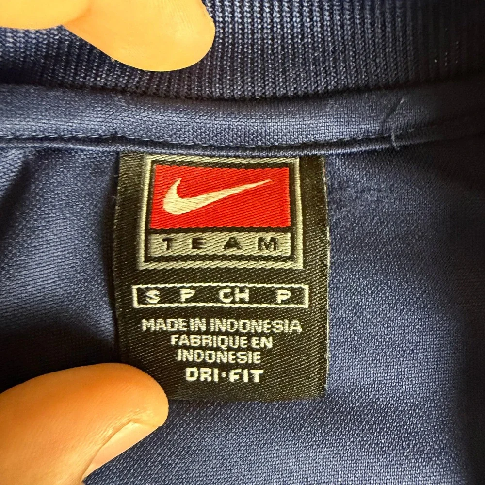 Nike Team Vintage 90s Mens Small Short Sleeve Training Shirt Navy White Piping
